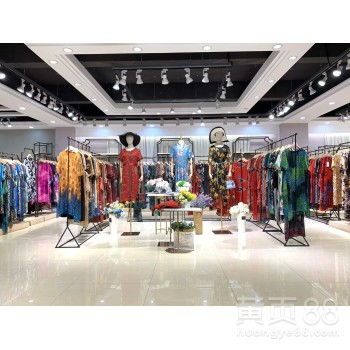 21夏絲綢之路品牌折扣女裝批發貨源揭秘 如何找到優質批發渠道？